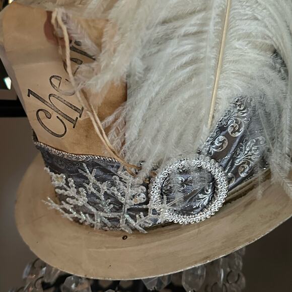 Etsy adorable handcrafted Cheer Christmas Top Hat Snowflake Ostrich Feather new - Picture 3 of 5